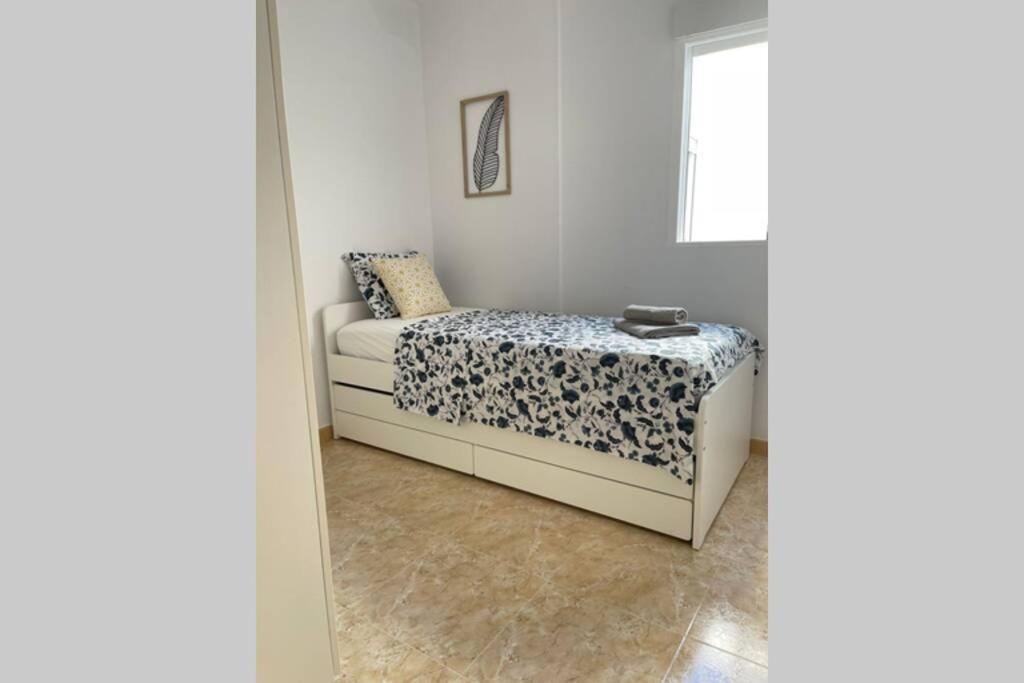 Uim Mediterraneo Poeta 1 Wifi Sagunto المظهر الخارجي الصورة
